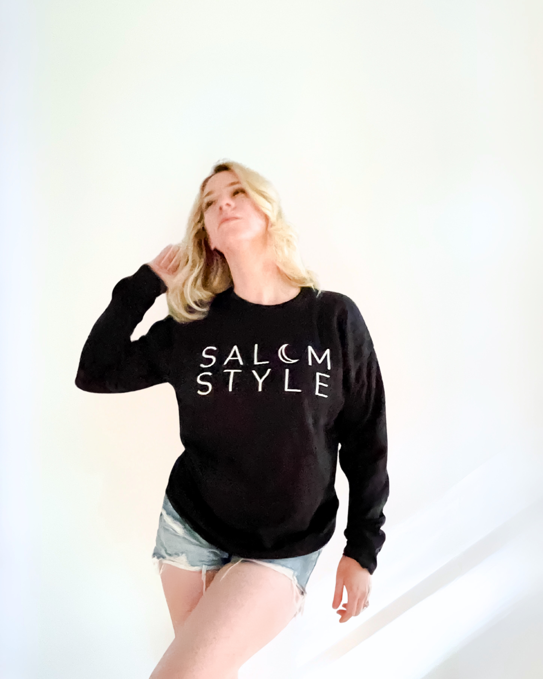 Salem Style Sweatshirt in Black